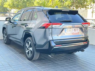 Toyota RAV4 2025