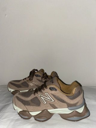 New Balance 9060 Marrones