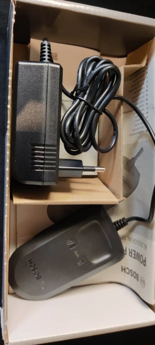 Cargador Bosch 18V Starter Set