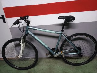 Bicicleta riverside o  trekking 28 o 700