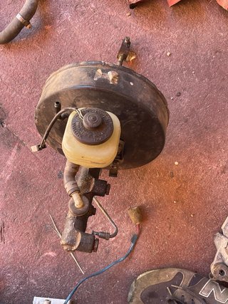 Servofreno  y bomba Toyota LJ70 BJ73