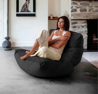Puff grande terciopelo negro marca Aiire