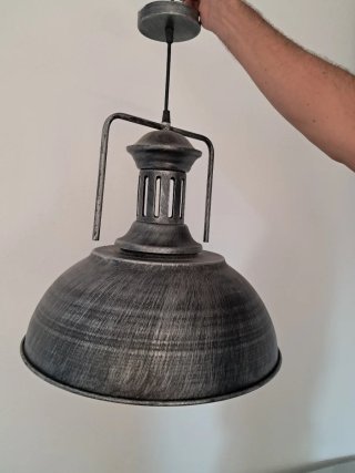 Lámpara colgante metal negra/gris