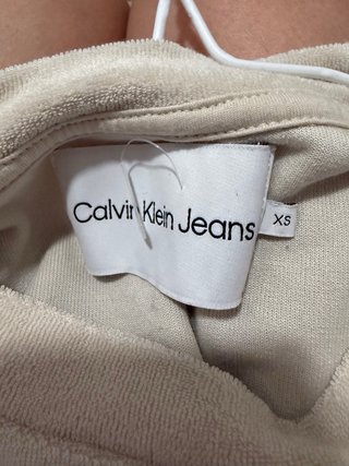 Sudadera Calvin Klein Jeans Crema Talla XS