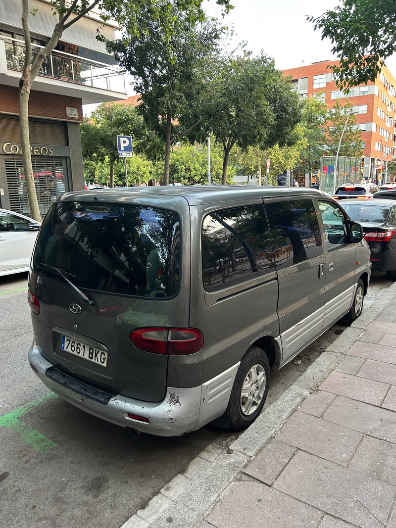 Hyundai H1 2001 CRDi 7 plazas - Ideal camper - foto 1