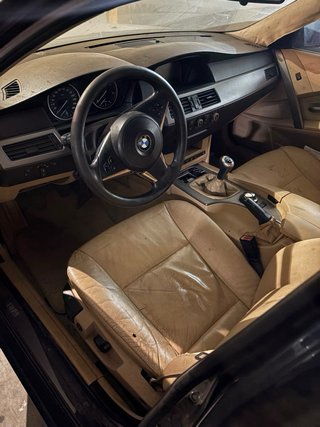BMW Serie 5e60 530d manual 2003