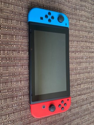 Nintendo Switch Azul y Naranja