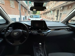 Toyota C-HR 2023