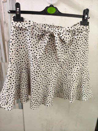 Falda estampada lunares talla M