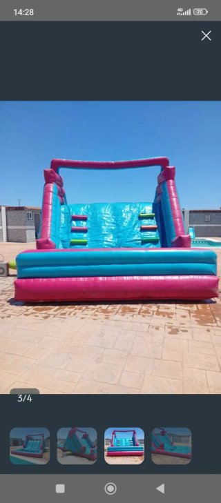 Colchoneta inflable con piscina