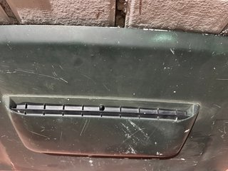 Capó Suzuki Vitara con toma de aire original