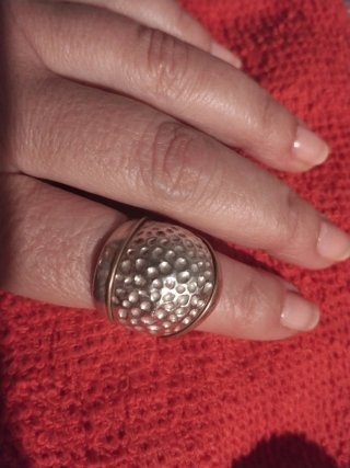 Anillo grande dorado y plateado
