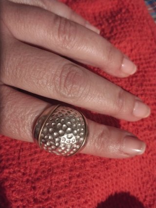 Anillo grande dorado y plateado