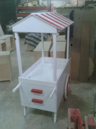 Carro de chuches PICACHUCH