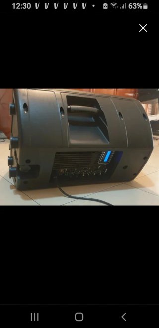 Altavoz autoamplificado