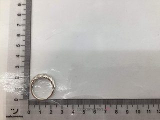 anillo plata 925mm con piedra con circonita