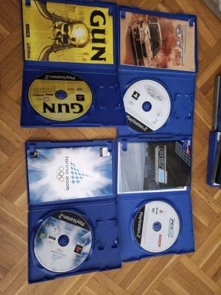 4 Juegos PlayStation 2: GT, PES 2008, Gun, Torino