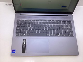 pc portatil lenovo 83hs