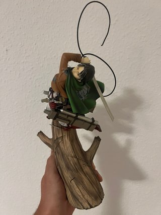 Figura Levi Ackermann Ataque a los Titanes