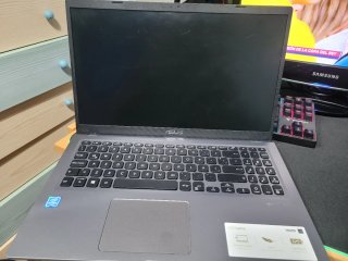 Portátil Asus Vivobook 15 F515