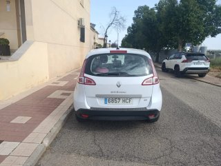 Renault Scenic 2011
