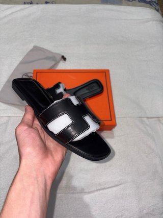 Sandali Hermès H Neri e Bianchi