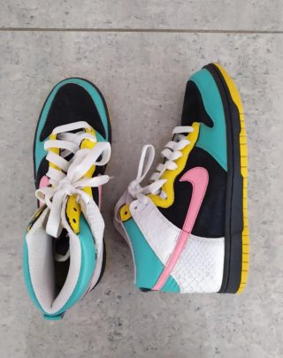 Bambas NIKE mujer, urge venderlas hoy, NEGOCIABLE
