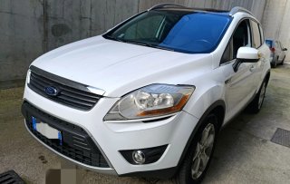 4x4 Ford Kuga SUV TAGLIANDONE !!! Auto 4X4 SUV