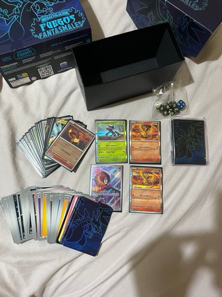 Pokemon Caja Entrenador Élite Fuego Fantasmal