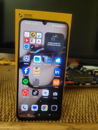 Realme Note 70T Amarillo como nuevo