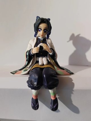 Figura Shinobu Kimetsu no Yaiba