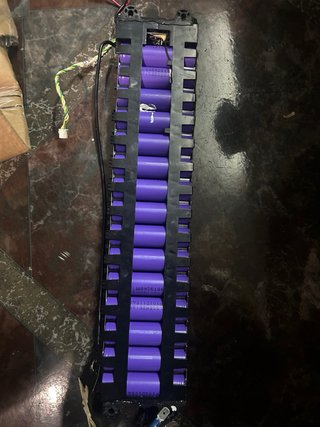 Batería Xiaomi M365 LEER