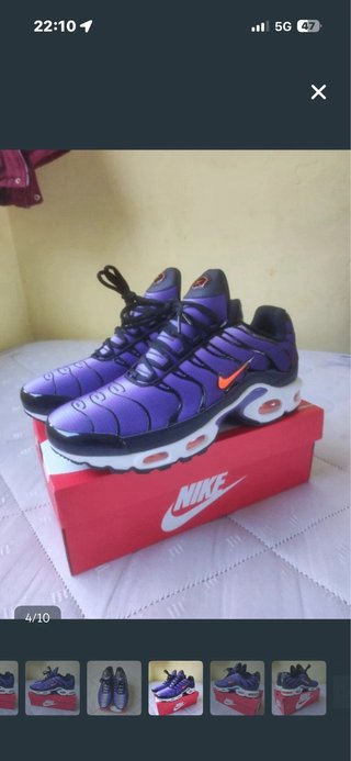 Nike TN Talla 45 Morado Naranja Sin Usar