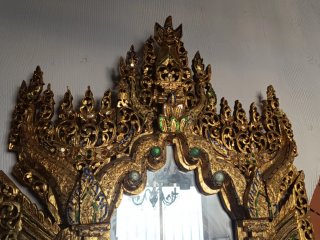 Espejo Tailandés Dorado Decorado