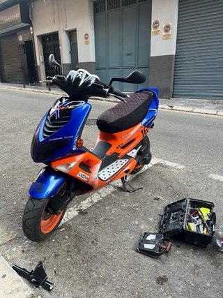 Peugeot Speedfight 2 Scooter 49cc
