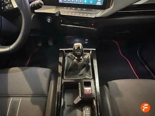 Opel Astra 1.2T XHT 96kW (130CV) GS