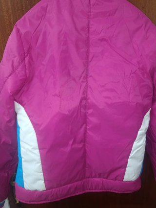 Chaqueta acolchada mujer rosa, azul y blanco