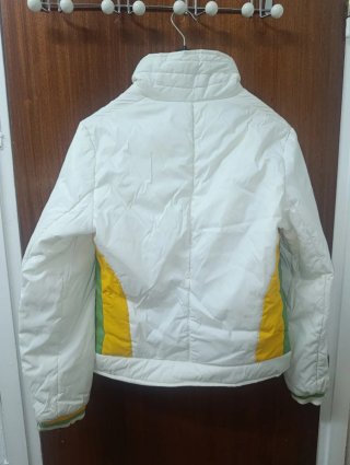 Chaqueta acolchada mujer blanca, verde y amarilla