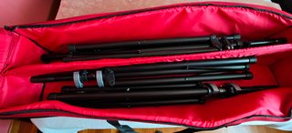 4 pies altavoz KM aluminio + bolsa Flyht Pro