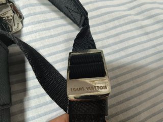 Bolso Louis Vuitton M30233 Negro