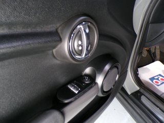 MINI MINI ONE D 5 PUERTAS