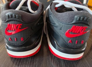 Scarpe Jordan 4 RM (GS) nere e rosse