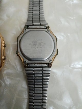 Reloj Casio Dorado Digital