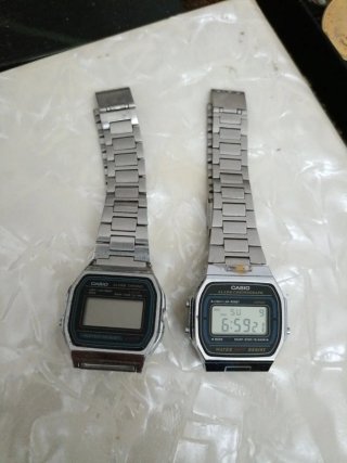 Reloj Casio Digital Plata y Negro