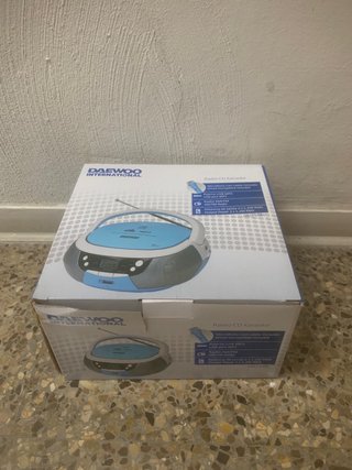 Radio CD Karaoke Daewoo DBU-59BL
