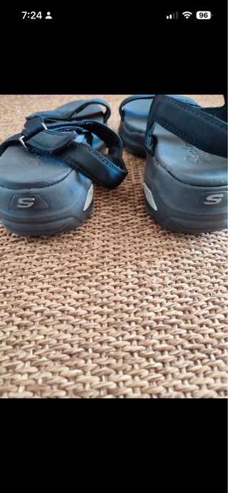 Sandalias Skechers Yoga Foam Negras
