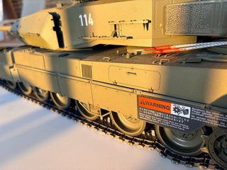 Maqueta Tamiya Leopard 2A6 Tanque Batalla