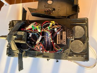 Maqueta Tamiya Leopard 2A6 Tanque Batalla