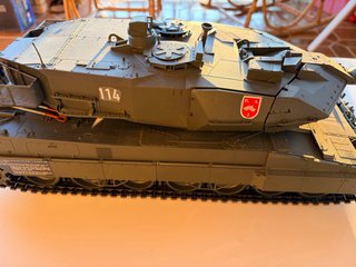 Maqueta Tamiya Leopard 2A6 Tanque Batalla