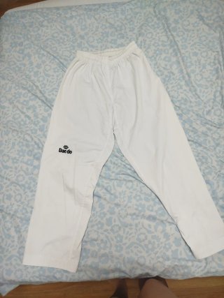 Conjunto Kimono Taekwondo Daedo